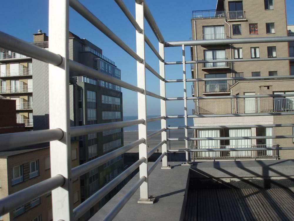 Zonnig Appartement ニーウポールト エクステリア 写真